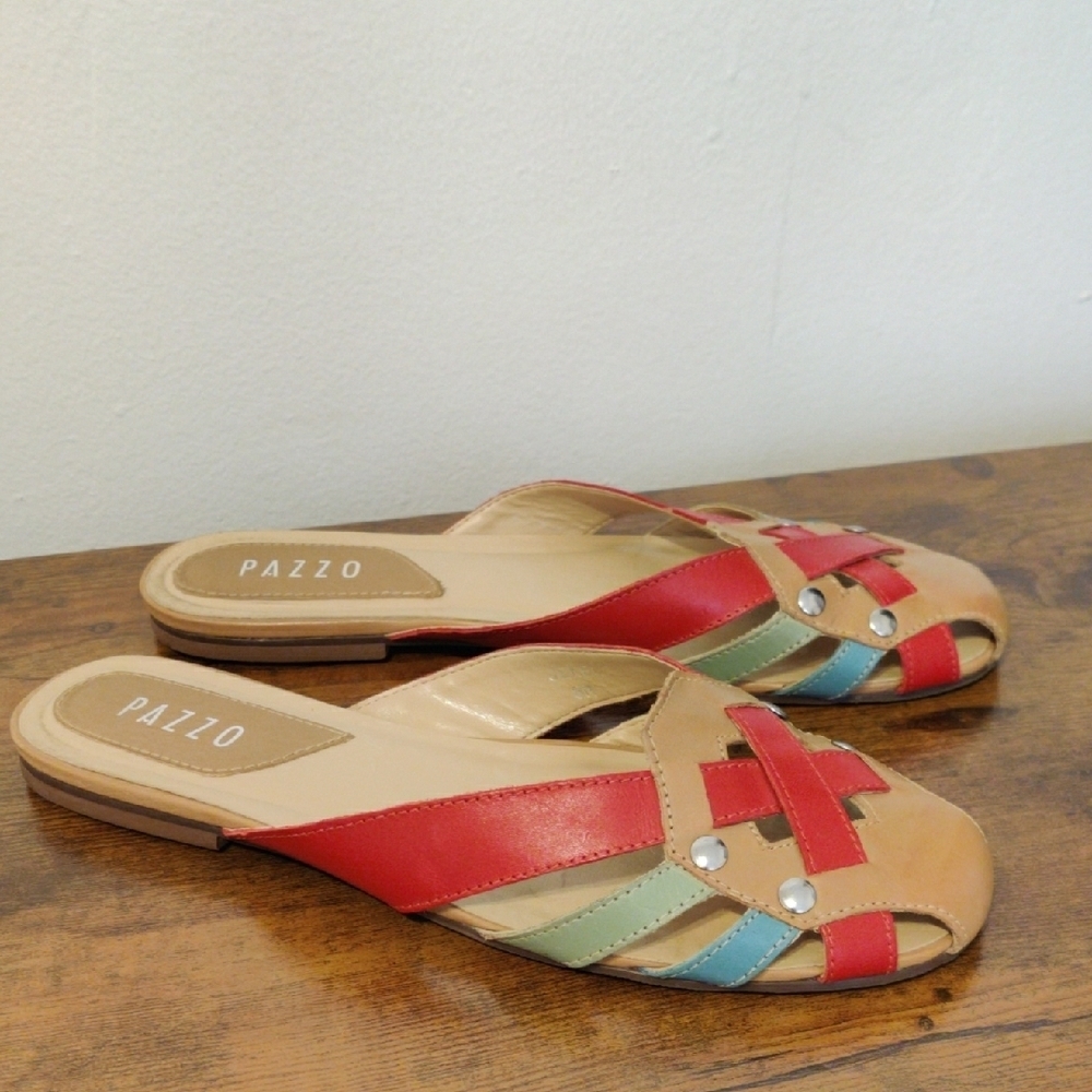 PAZZO. Women's Red and Tan Sandals - Picture 2 of 11